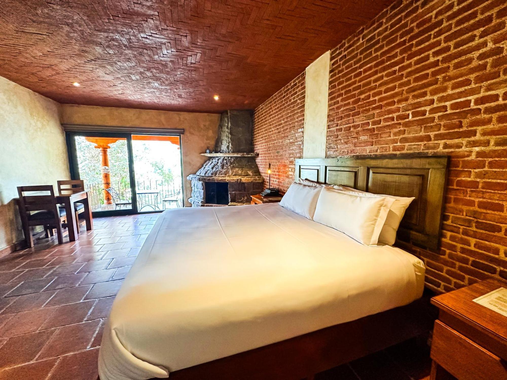 Le Suisse Spa Santa Lucía Milpas Altas Eksteriør billede